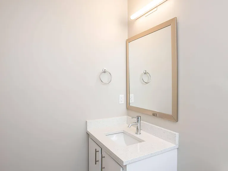 Summerfield Apartments — Photo 19