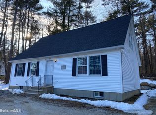 101 Lake Mansfield Rd, Great Barrington, MA 01230