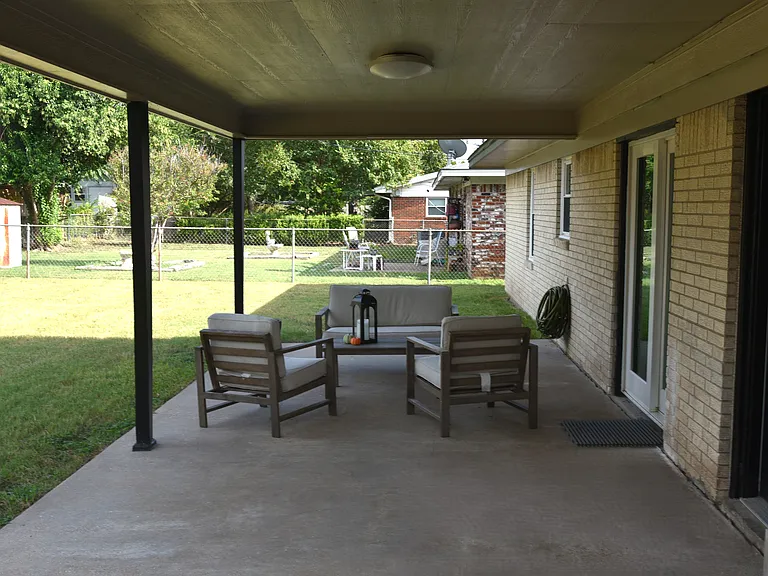 3126 Glenwood Dr — Photo 20