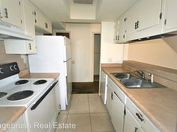 4th image of 717B Laurelwood Dr