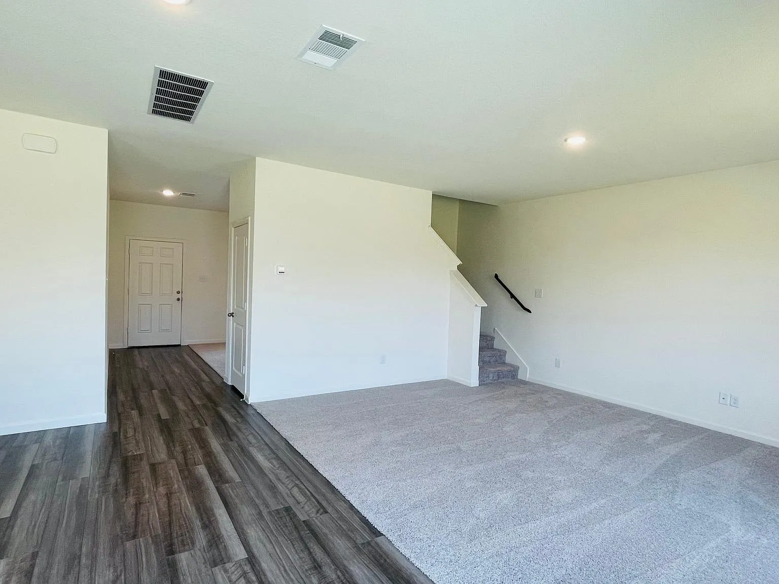 26 Glen Crossings Rd — Photo 4