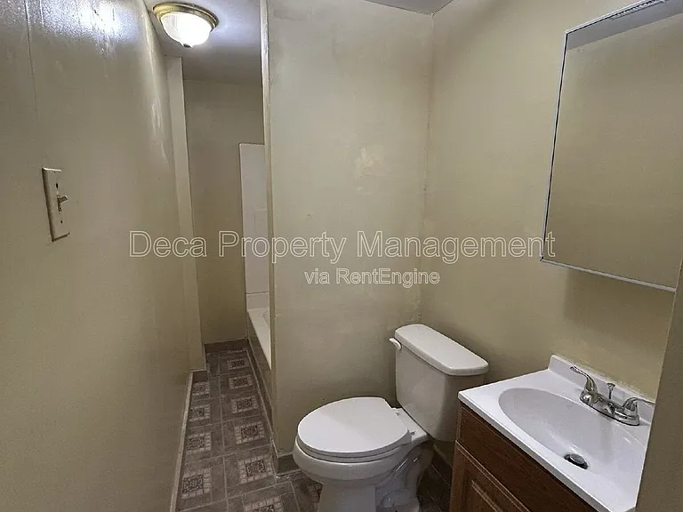 7924 Michigan Ave #2F — Photo 16