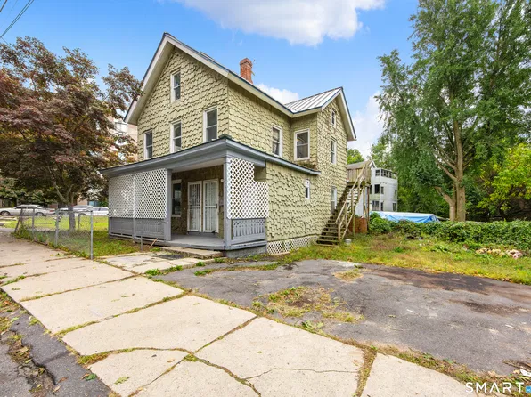 360 Pine Street, Waterbury, CT 06704