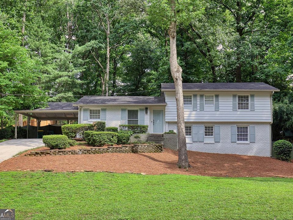 1st image of 90 Bonnie Ln NE