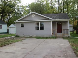 127 1st Ave, Norton Shores, MI
