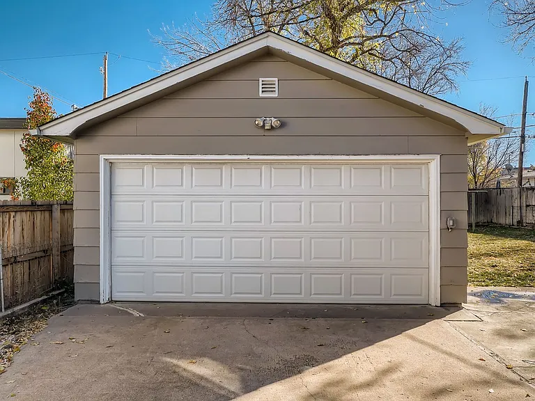 3550 S Emerson St — Photo 21