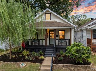 7058 Sutherland Ave, Saint Louis, MO 63109