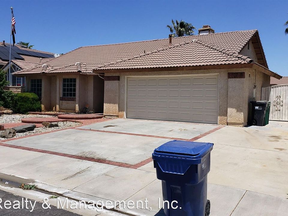 2nd image of 1313 Berkshire Dr