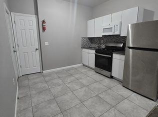 298 Halsted St #101, East Orange, NJ 07018