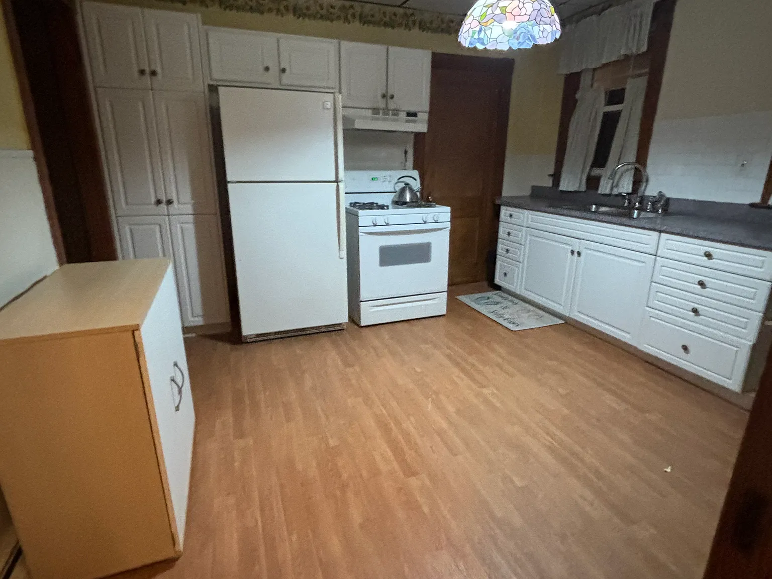 4 bed, 2000 sqft, $2,650 — Photo 4