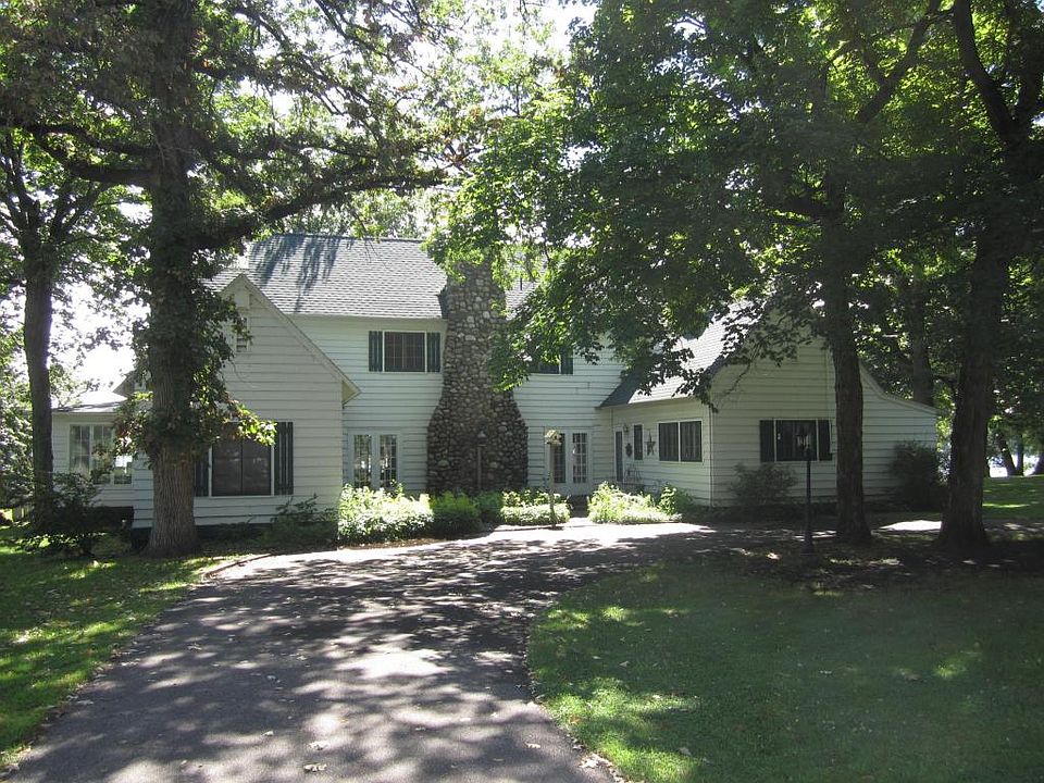 1st image of 3317 N Nokomis NE