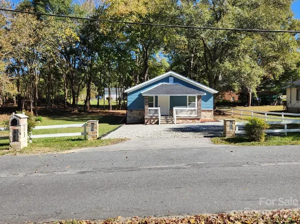 1765 Old Charles St, Lancaster, SC 29720