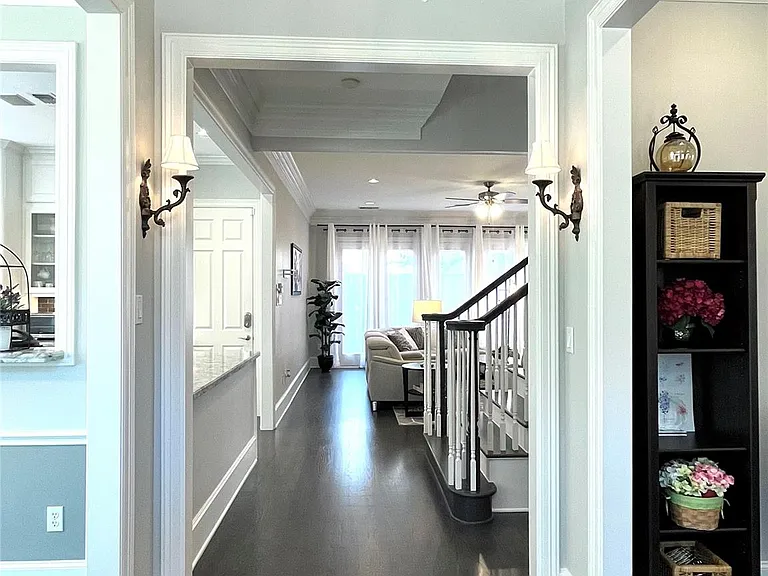 27 Lana Ln #A — Photo 17