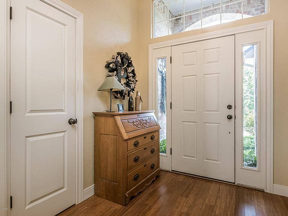 3rd image of 6903 Jersey Elm Pl