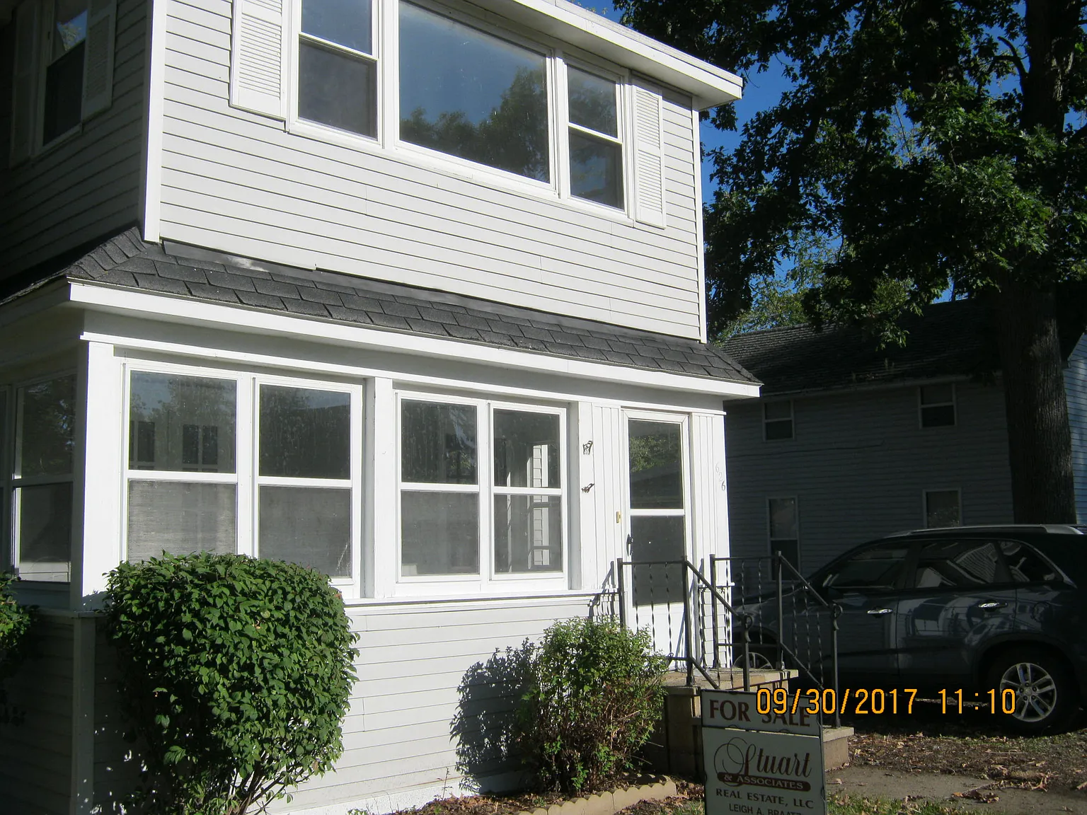626 Hyatt St photo 1