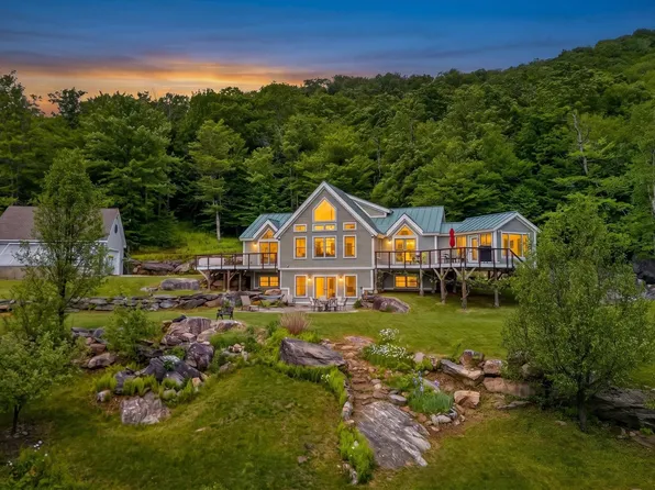181 Route 11, Winhall, VT 05340