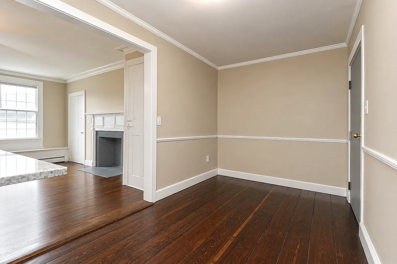 1 bed, 717 sqft, $1,600 — Photo 4