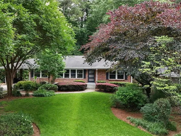 1437 N Amanda Cir NE, Atlanta, GA 30329