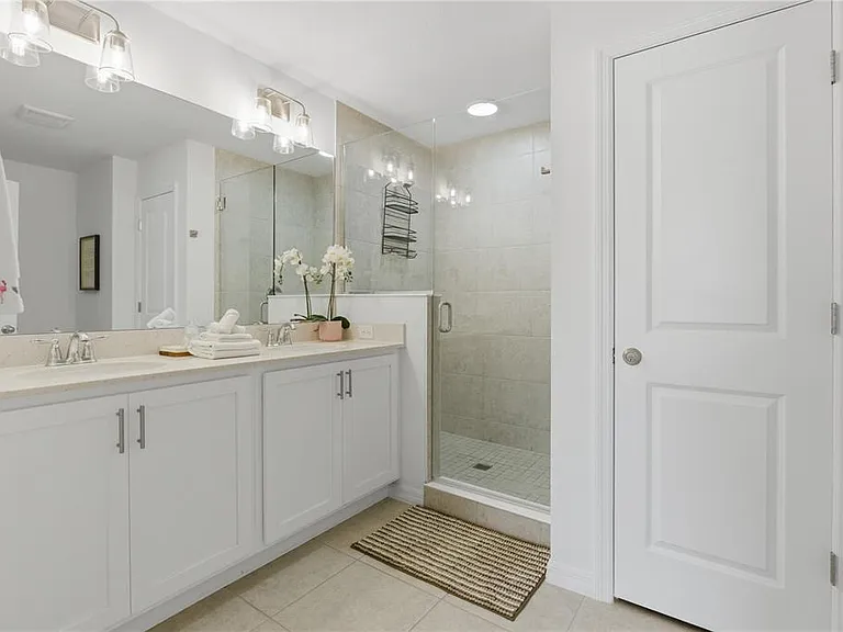 710 Longboat Dr — Photo 18