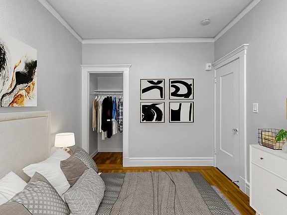 5th image of 916 Pacific Ave APT 2
