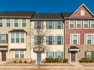 2124 Arbor Loop Dr, Charlotte, NC 28217