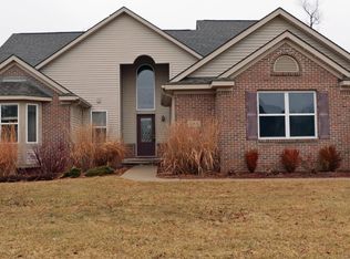 6095 Valerian Ct, Grand Blanc, MI 48439