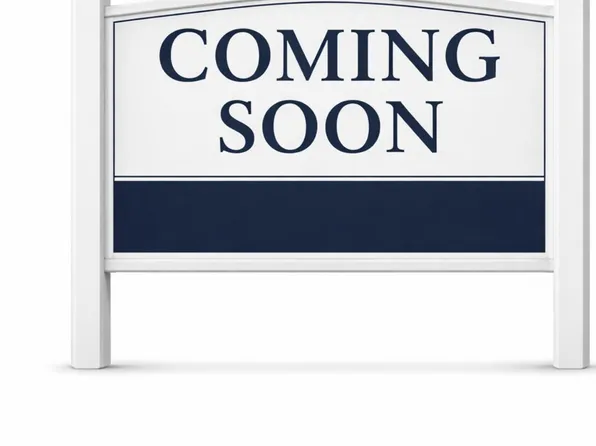 8209 Sunset Dr, Manassas, VA 20110