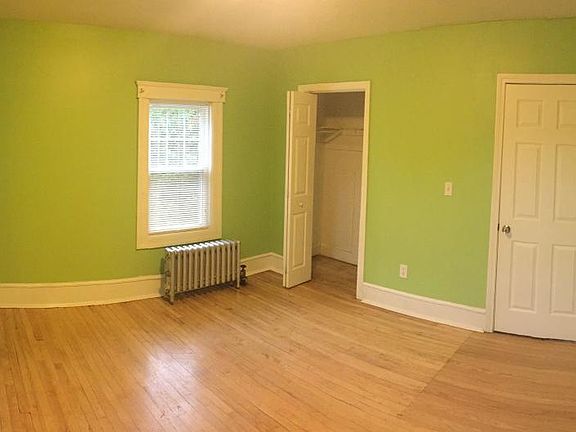 Bedroom - 2nd floor