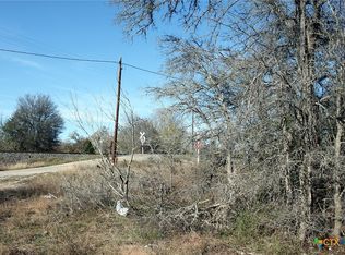 100 Track Rd, Dale, TX 78616