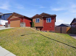 920 Summerfield Dr, Rapid City, SD 57703
