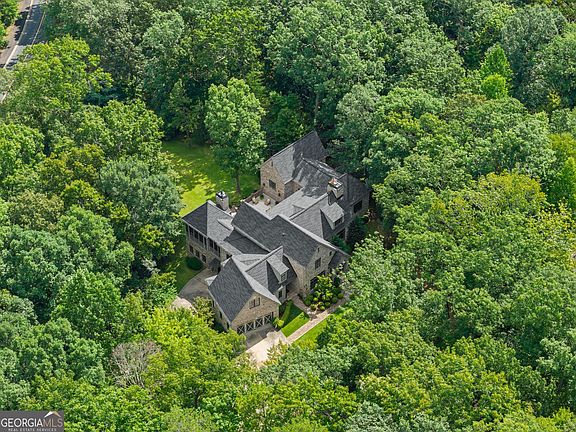 2nd image of 125 Crabapple Ct