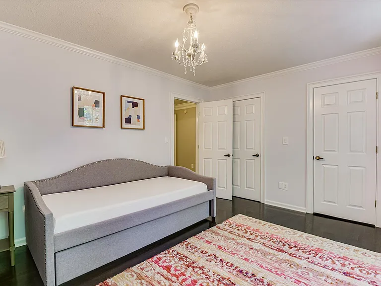 126 Dewberry Ln — Photo 38