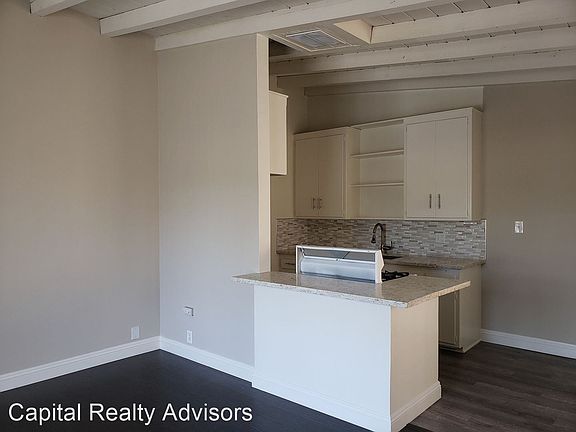 3rd image of 1445 E 4th St APT 36