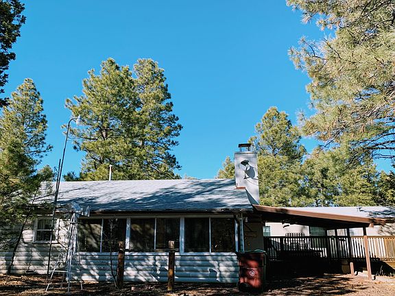 3rd image of 3182 Rainbow Lake Dr