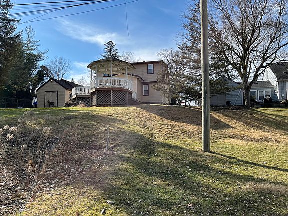 3rd image of 17210 Carol St