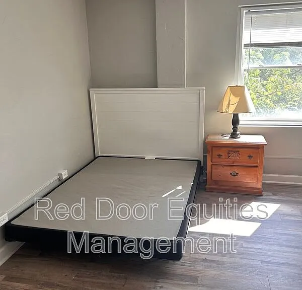 123 N Broad St #303 — Photo 5