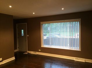 10015 Frontage Rd #C, Skokie, IL 60077