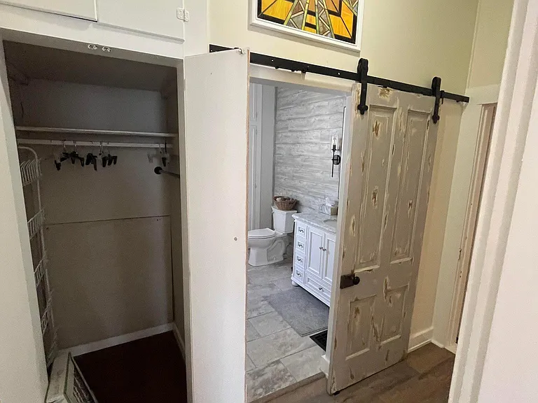 1220 Lafayette Ave — Photo 24