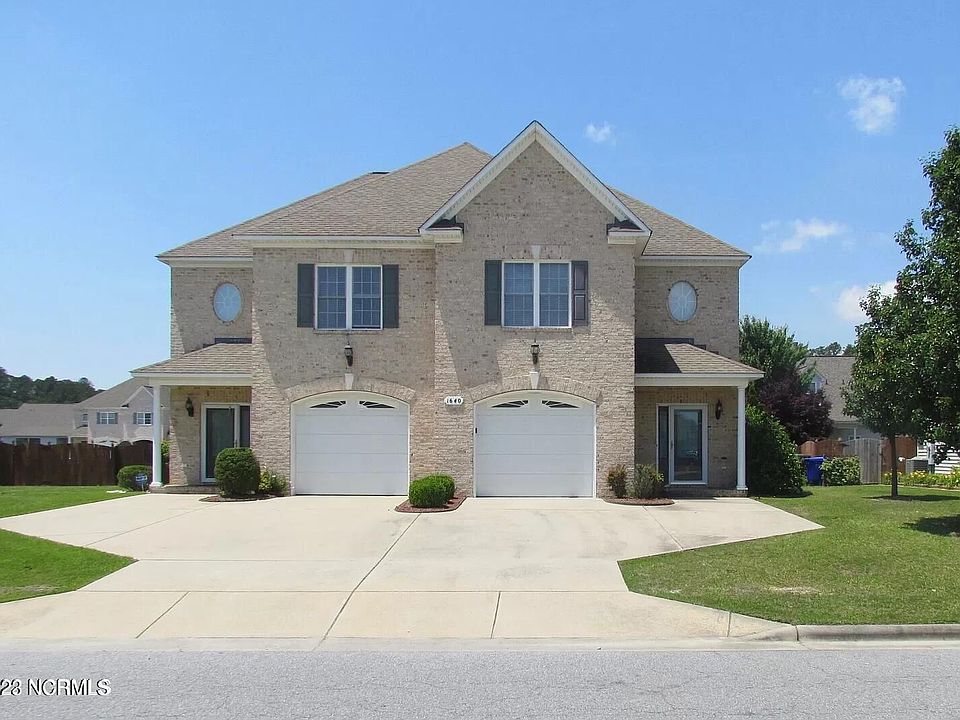 1st image of 2004 Croyden Cir #B