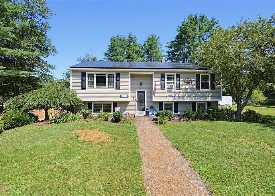 1st image of 155 Dunnbrook Rd