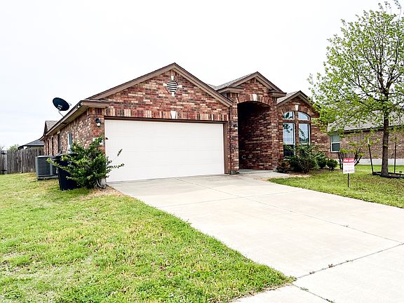 2nd image of 108 Splawn Ranch Rd