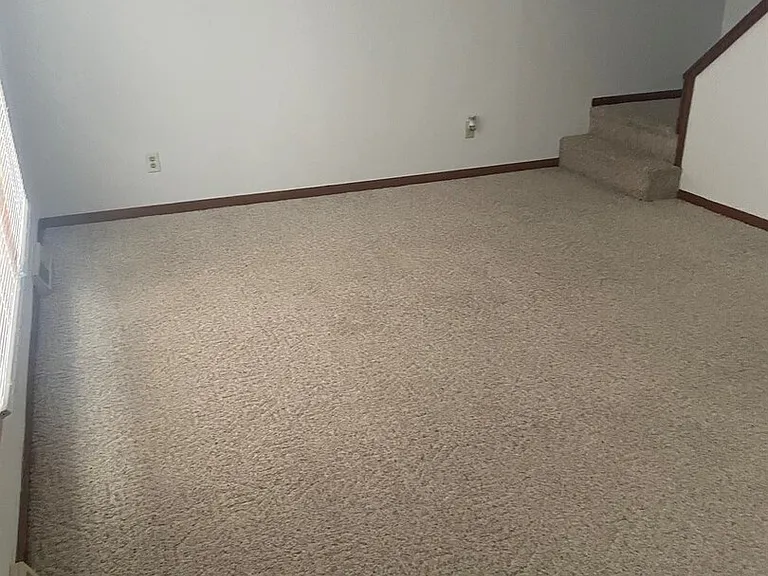 1654 W George Washington Blvd — Photo 6