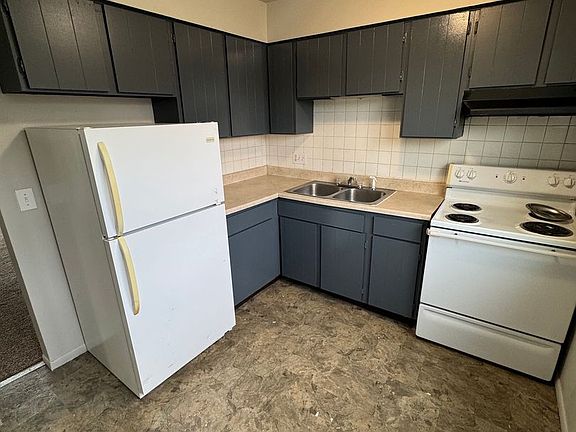 3rd image of 4707 Furge Dr APT 2