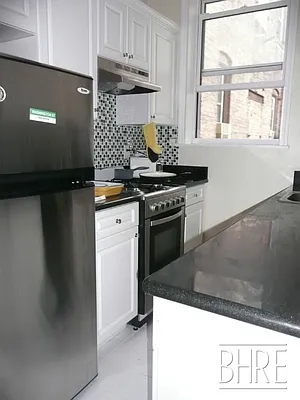 Rented by Brooklyn Heights Real Estate Inc | media 35
