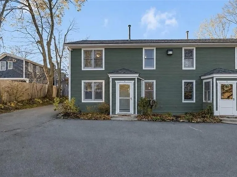208 Marlborough St #4 — Photo 1