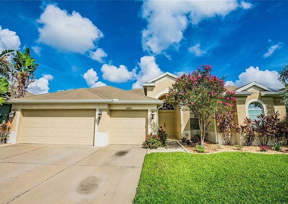 1st image of 10908 Australian Pine Dr