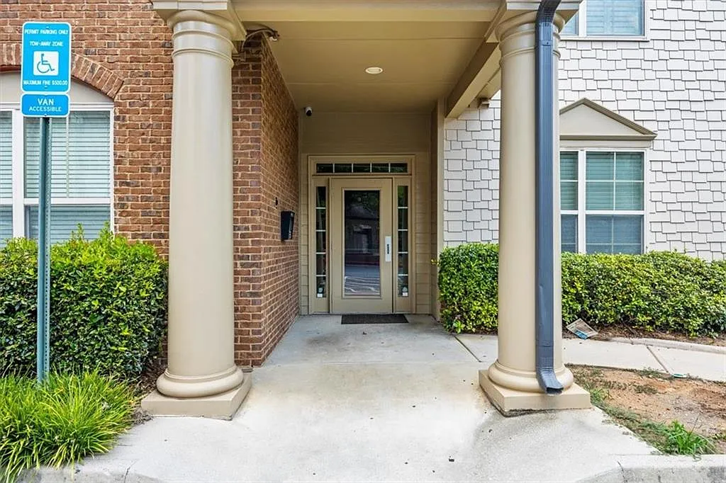 4805 W Village Way SE APT 2107 photo 1