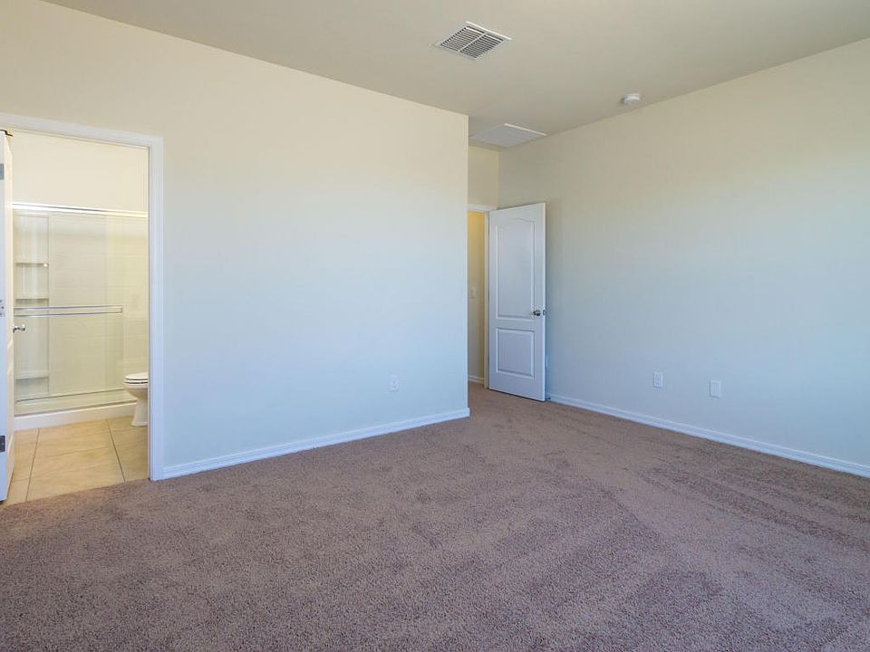 1st image of 11581 W Vanderbilt Farms Way