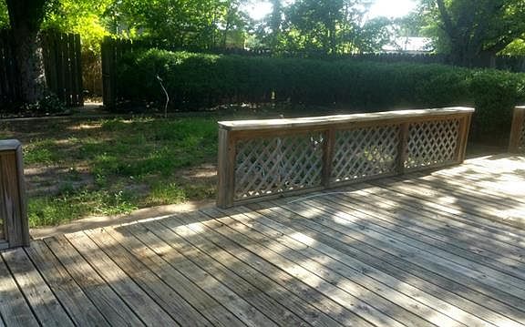 3rd image of 2119 Miriam Ln