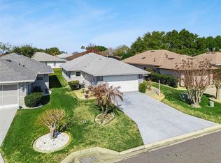 21617 Queen Elizabeth Ct, Leesburg, FL 34748